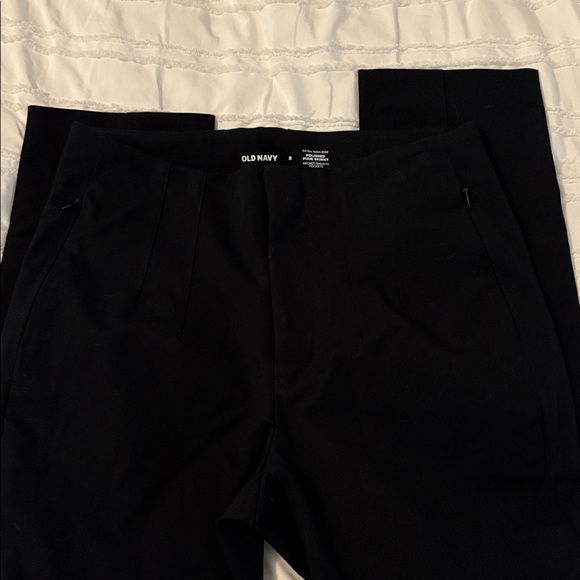 Old Navy pixie pants - Picture 3 of 6